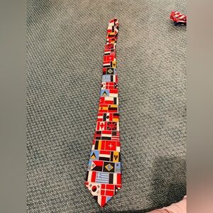 RENAISSANCE World Flag Countries Necktie, 57 1/2 inches